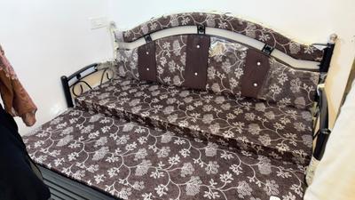 Bedroom Image of 275 Sq.ft 1 RK Apartment / Flat for rent in Powai Mumbai for Rs. 33000