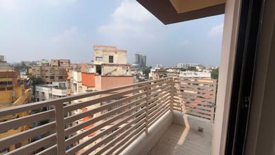 Balcony Image of 855 Sq.ft 2 BHK Apartment / Flat for sale in Lake Town Kolkata for Rs. 5643000