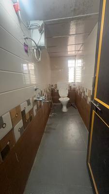 Bathroom Image of 390 Sq.ft 1 RK Builder Floor for rent in Gokhalenagar Pune for Rs. 17000