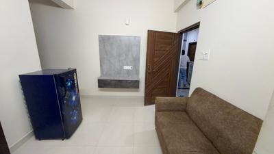 Living Room Image of 900 Sq.ft 1 BHK Apartment / Flat for rent in Kondapur Hyderabad for Rs. 27500
