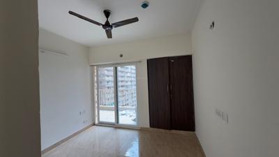 Bedroom Image of 1165 Sq.ft 2 BHK Apartment / Flat for rent in Gaur City 7th Avenue, Noida Extension Greater Noida for Rs. 22000