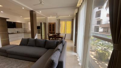 Living Room Image of 1700 Sq.ft 2 BHK Apartment / Flat for rent in Cox Town Bengaluru for Rs. 90000
