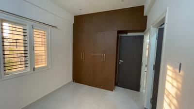 2 BHK Semi Furnished Flat