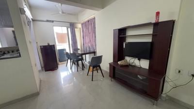 Living Room Image of 1215 Sq.ft 2 BHK Apartment / Flat for rent in Samved Alpine Heights, Navrangpura Ahmedabad for Rs. 33000