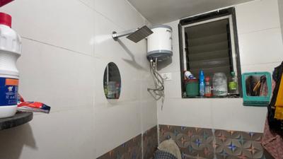 Bathroom Image of 670 Sq.ft 1.5 BHK Apartment / Flat for sale in Pathardi Phata Nashik for Rs. 3600000