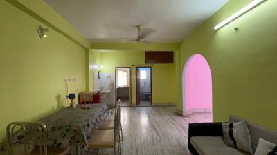 Living Room Image of 872 Sq.ft 2 BHK Apartment / Flat for sale in Baguiati Kolkata for Rs. 3000000