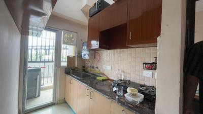 Kitchen Image of 585 Sq.ft 1 BHK Apartment / Flat for rent in Amrapali Dream Valley 2, Noida Extension Greater Noida for Rs. 23000
