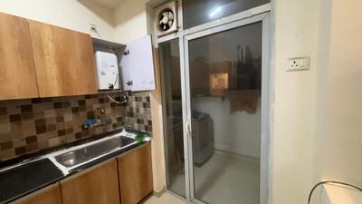 Kitchen Image of 970 Sq.ft 2 BHK Apartment / Flat for rent in Prateek Grand City, Siddharth Vihar Ghaziabad for Rs. 29000
