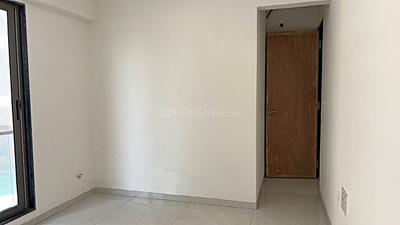 Bedroom Image of 2205 Sq.ft 3 BHK Apartment / Flat for sale in Shyam Milestone Regalia, Vesu Surat for Rs. 12000000
