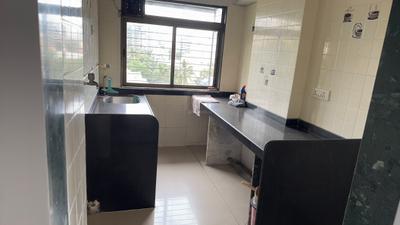 Kitchen Image of 794 Sq.ft 2 BHK Apartment / Flat for rent in Malad West Mumbai for Rs. 45000