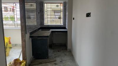 Kitchen Image of 650 Sq.ft 2 BHK Apartment / Flat for sale in Keshtopur Kolkata for Rs. 2405000