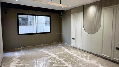 Bedroom Image of 2448 Sq.ft 4 BHK Builder Floor for sale in Model Town New Delhi for Rs. 47000000