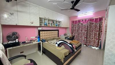 Bedroom Image of 2850 Sq.ft 4 BHK Apartment / Flat for sale in Shipra Srishti, Indirapuram Ghaziabad for Rs. 60000000