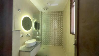 Image of 1620 Sq.ft 3 BHK Builder Floor for sale in Janakpuri, New Delhi for Rs. 30500000