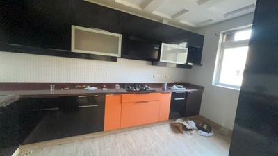Kitchen Image of 1650 Sq.ft 3 BHK Builder Floor for rent in Emaar Emerald Hill, Sector 65 Gurgaon for Rs. 48000
