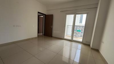 Bedroom Image of 1025 Sq.ft 2 BHK Apartment / Flat for rent in Gulshan Botnia, Sector 144 Noida for Rs. 33000
