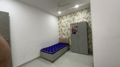 Bedroom Image of 350 Sq.ft 1 RK Builder Floor for rent in Mahalakshmi Nagar Indore for Rs. 14000