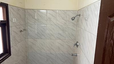 Bathroom Image of 1230 Sq.ft 2.5 BHK Builder Floor for sale in Wave Floors, Wave City Ghaziabad for Rs. 9500000