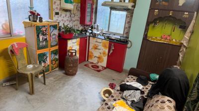Living Room Image of 450 Sq.ft 1 BHK Builder Floor for rent in Haltu Kolkata for Rs. 15000