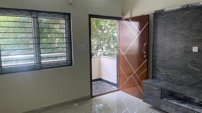 Living Room Image of 511 Sq.ft 1 BHK Builder Floor for rent in Hulimangala Bengaluru for Rs. 16000