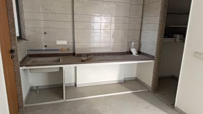 Kitchen Image of 1150 Sq.ft 2 BHK Apartment / Flat for rent in Shivay Maruti Elanza, New Maninagar Ahmedabad for Rs. 14000
