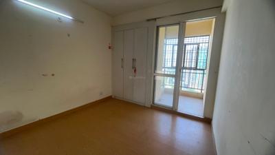 Bedroom Image of 980 Sq.ft 2 BHK Apartment / Flat for rent in Jaypee Kosmos, Sector 134 Noida for Rs. 24000