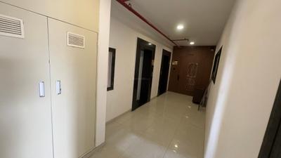 Living Room Image of 650 Sq.ft 2 BHK Apartment / Flat for sale in ARC Aura, Andheri West Mumbai for Rs. 20000000
