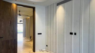 Bedroom Image of 2925 Sq.ft 4 BHK Builder Floor for sale in Model Town New Delhi for Rs. 50500000