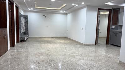 Living Room Image of 2700 Sq.ft 4 BHK Builder Floor for sale in Paschim Vihar New Delhi for Rs. 40000000