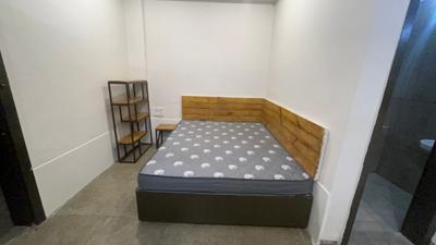 1 RK Independent Builder Floor