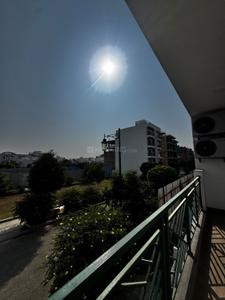 Balcony Image of 1600 Sq.ft 2.5 BHK Builder Floor for rent in Central Park Cerise Floors, Sector 33 Sohna for Rs. 34550