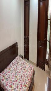 Bedroom Image of 1800 Sq.ft 3 BHK Builder Floor for rent in Lajpat Nagar New Delhi for Rs. 125000