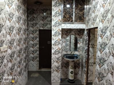 Bathroom Image of anything in Tajganj, Agra
