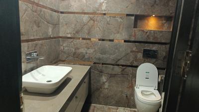 Image of 5500 Sq.ft 6 BHK Independent House for rent in New Friends Colony, New Delhi for Rs. 700000