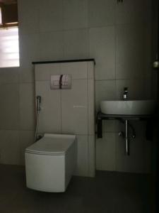 Common Bathroom Image of 1048 Sq.ft 2 BHK Apartment / Flat for rent in Sankalp Square, Devinagar Bengaluru for Rs. 46000