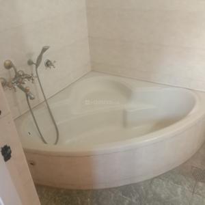 Bathroom Image of 1875 Sq.ft 3 BHK Apartment / Flat for sale in Prestige Lakeside Habitat, Gunjur Village Bengaluru for Rs. 21000000