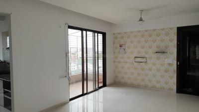Living Room Image of 1050 Sq.ft 2 BHK Apartment / Flat for rent in Kalpataru Nagar Nashik for Rs. 18000