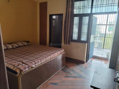 Bedroom Image of 1500 Sq.ft 3 BHK Independent House for rent in Sector 72 Noida for Rs. 35000