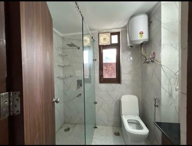 Bathroom Image of 2150 Sq.ft 3 BHK Apartment / Flat for rent in Naval Technical Officers Apartment, Sector 22 Dwarka New Delhi for Rs. 55000