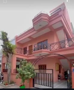 5 BHK Independent House