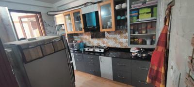 Kitchen Image of 1800 Sq.ft 3 BHK Builder Floor for rent in Sector 46 Gurgaon for Rs. 55000