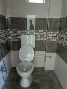 Common Bathroom Image of 1200 Sq.ft 2 BHK Apartment / Flat for sale in Bommarillu Trishool, Ameenpur Sangareddy for Rs. 6300000