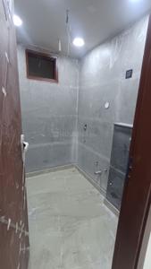 Bathroom Image of 900 Sq.ft 3 BHK Builder Floor for sale in Pitampura New Delhi for Rs. 8600000