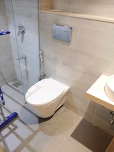 Bedroom Image of 601 Sq.ft 1 BHK Apartment / Flat for sale in Alamdar Aqdas Residency, Mandvi Mumbai for Rs. 13500000