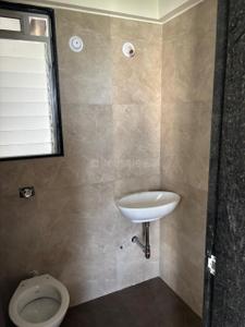 Bathroom Image of 550 Sq.ft 1 BHK Apartment / Flat for rent in DSS Mahavir Kalpavruksha, Kasarvadavali Thane for Rs. 20000