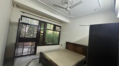 Bedroom Image of 1440 Sq.ft 3 BHK Builder Floor for sale in SS Mayfield Garden, Sector 51 Gurgaon for Rs. 25000000