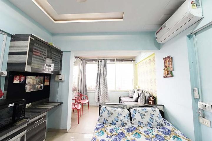 Rahul Aston Main Image 1