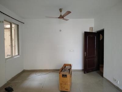 Living Room Image of 1441 Sq.ft 3 BHK Apartment / Flat for sale in Stellar Jeevan, Noida Extension Greater Noida for Rs. 13000000