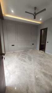 Bedroom Image of 4150 Sq.ft 4 BHK Builder Floor for sale in Model Town New Delhi for Rs. 82500000