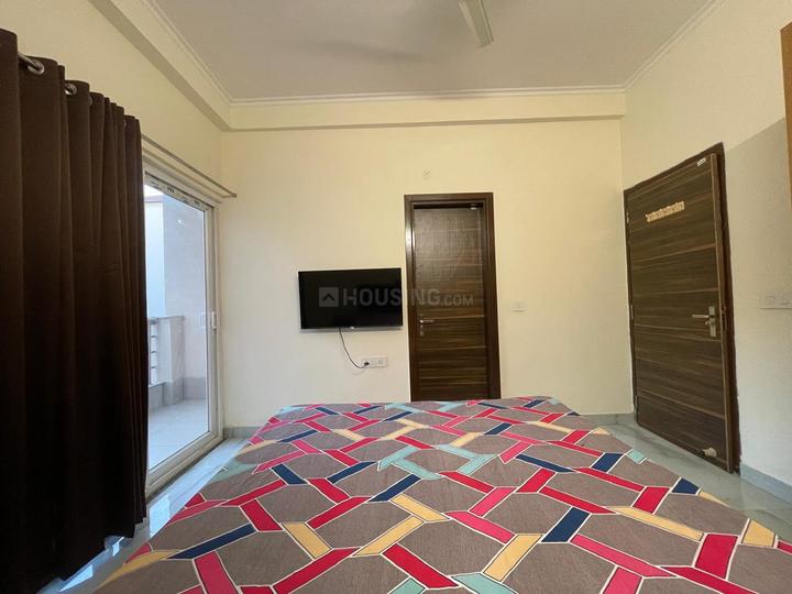 DLF Phase 3 Bedroom 1
